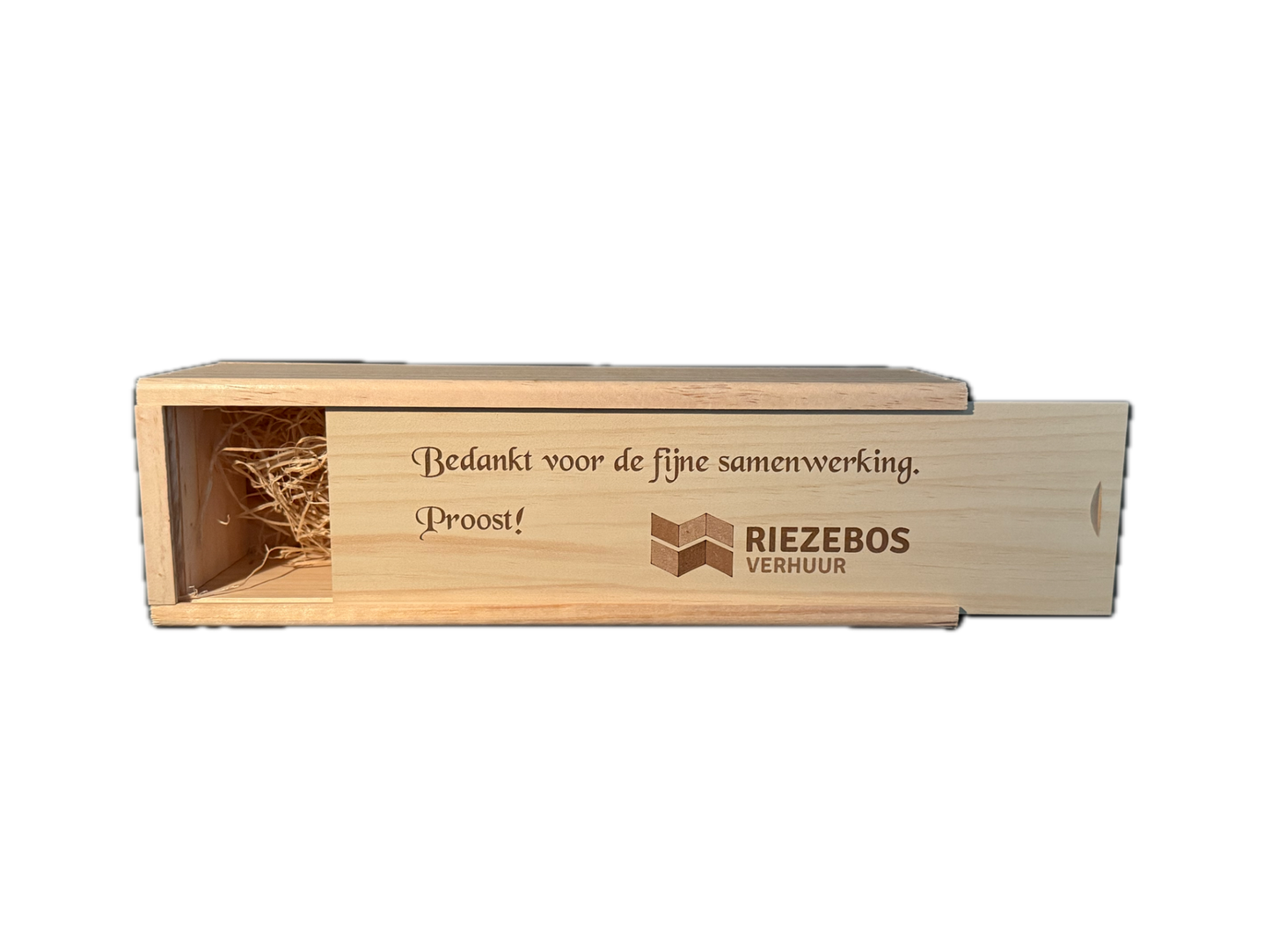 Wijnkist met gravering